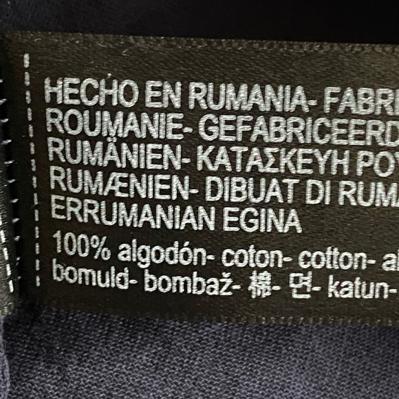 NWT. Massimo Dutti Navy Blue Cotton Voile Blouse with Gathered Details. Size S. - Picture 10 of 11